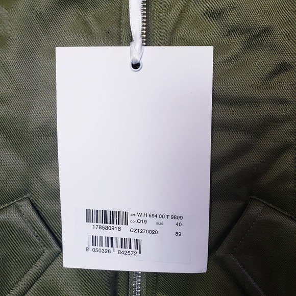 NWT Love Moschino EU 40 Satin Look Padded Jacket Pockets Full Zip In Olive Green - Picture 9 of 11